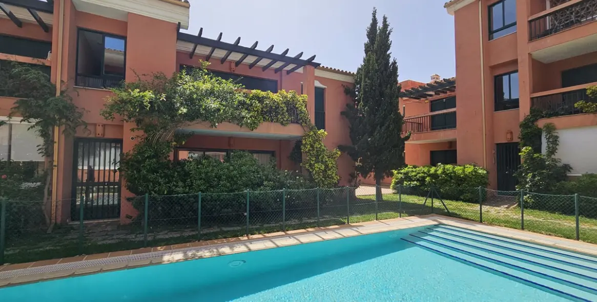 Sale of ground floor apartment in Marbesa 1