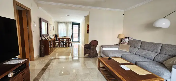 Sale of ground floor apartment in Marbesa 4