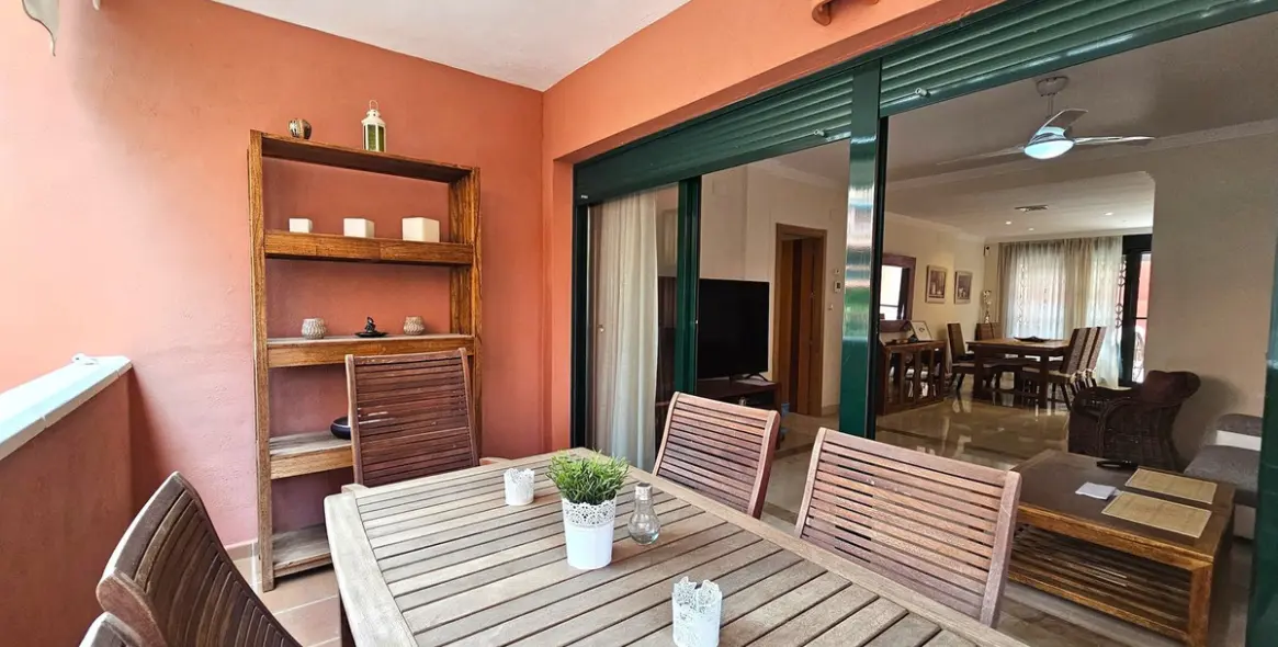 Sale of ground floor apartment in Marbesa 7