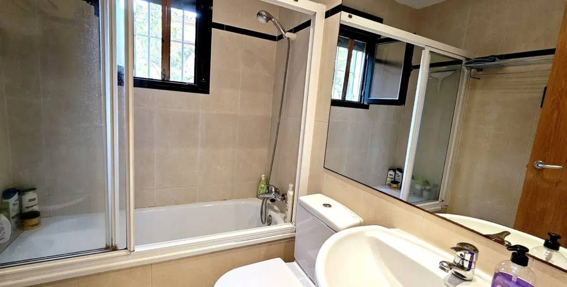 Sale of ground floor apartment in Marbesa 11