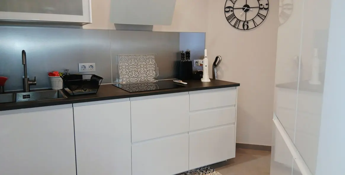 Sale of ground floor apartment in Calahonda 11