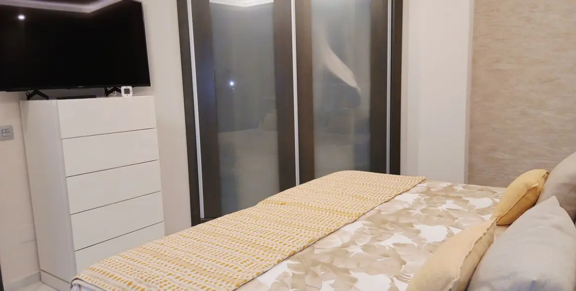 Sale of ground floor apartment in Calahonda 16