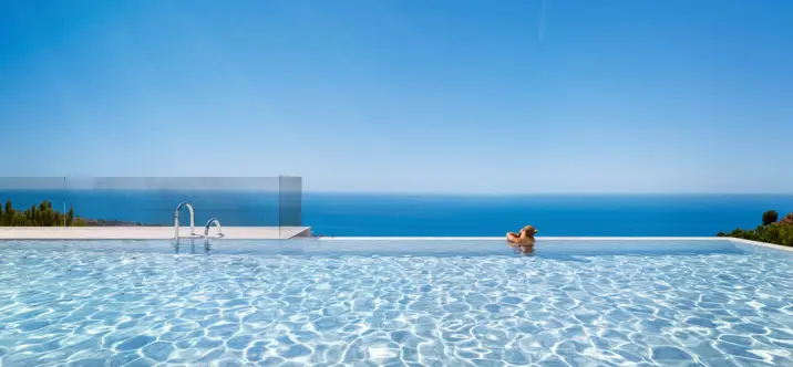 Venta de apartamento en planta baja en Rincón de la Victoria 1