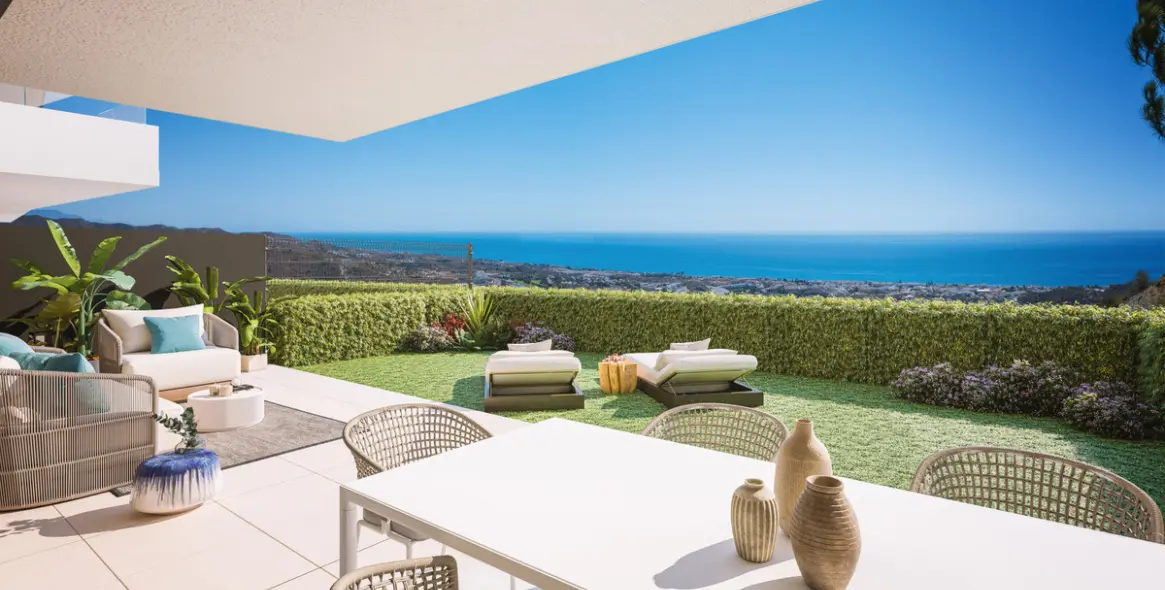 Venta de apartamento en planta baja en Rincón de la Victoria 32