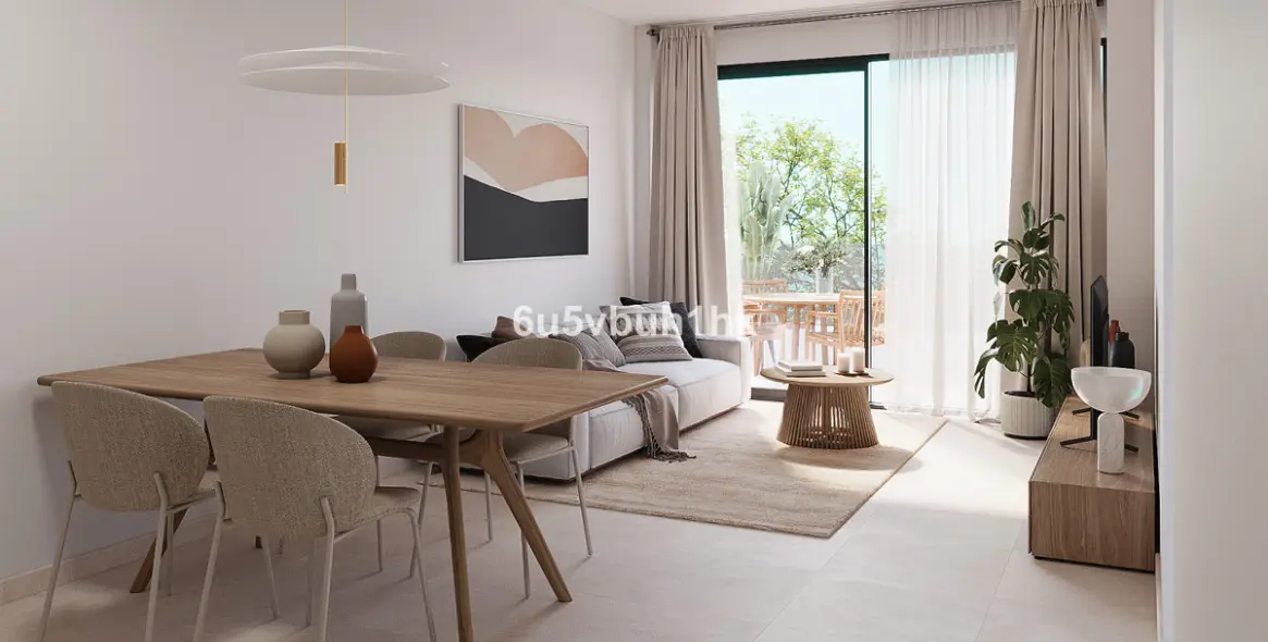 Sale of ground floor apartment in Fuengirola 3