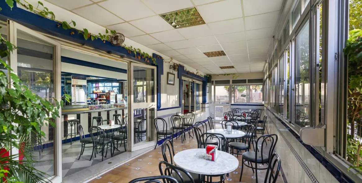 Sale of café in Arroyo de la Miel 5