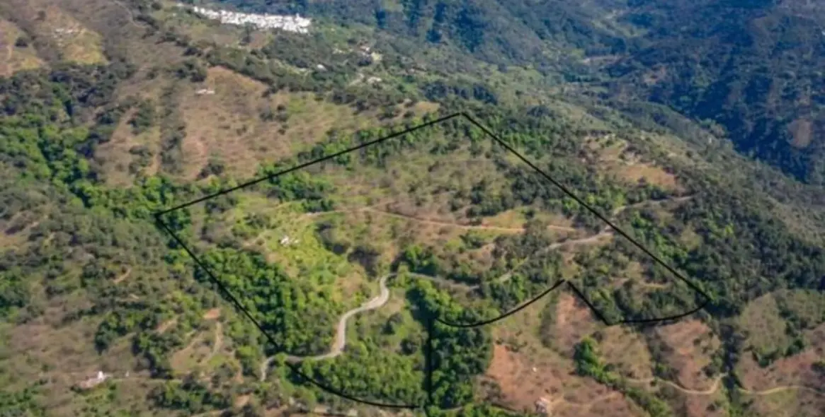 Sale of residential plot in Genalguacil 2