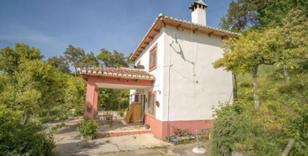 Sale of residential plot in Genalguacil 7