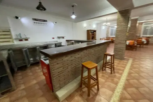 Image 8 thumb