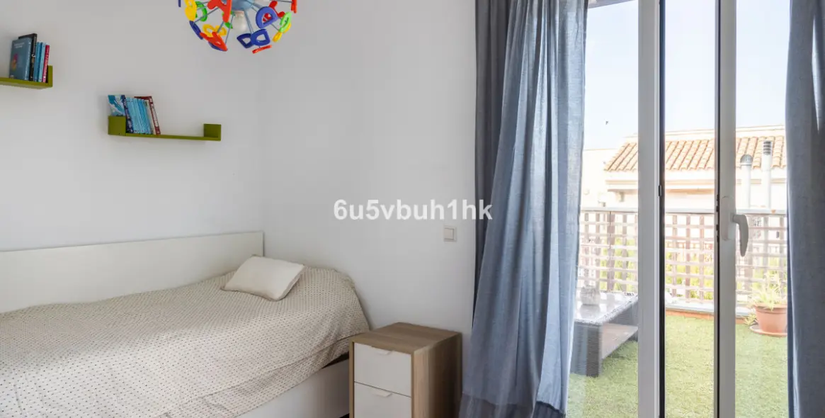 Sale of townhouse in Cerrado del Aguila 12