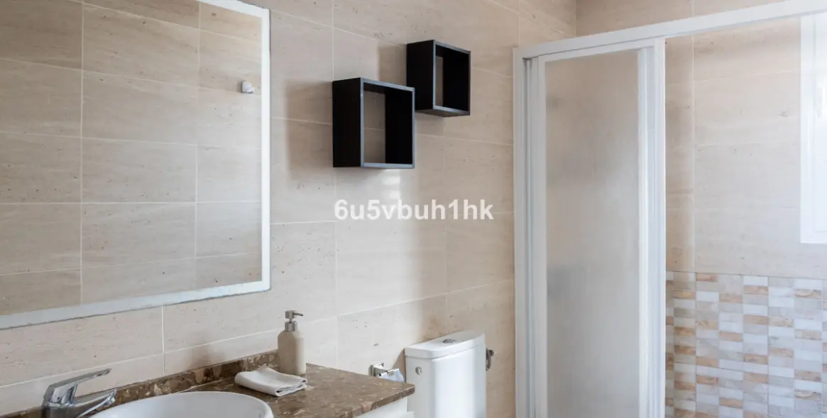 Sale of townhouse in Cerrado del Aguila 13