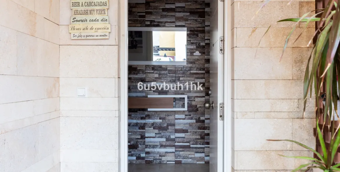 Sale of townhouse in Cerrado del Aguila 17