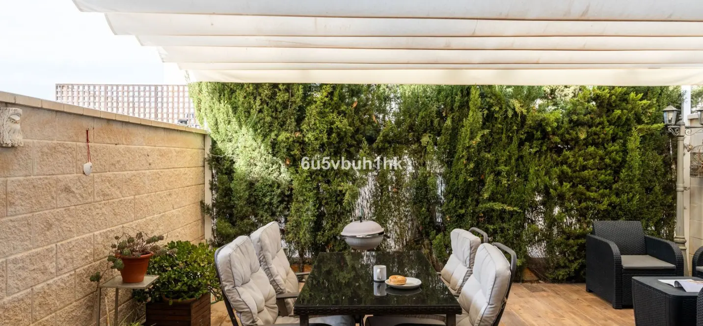 Sale of townhouse in Cerrado del Aguila 3