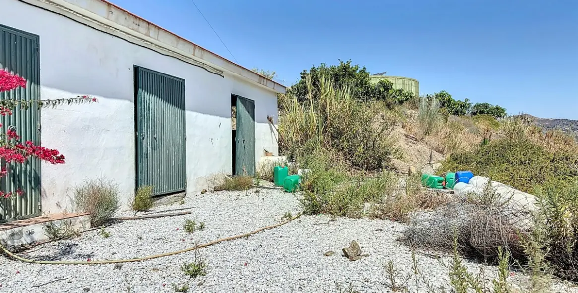 Продажа  жилого участка в Cajíz 9