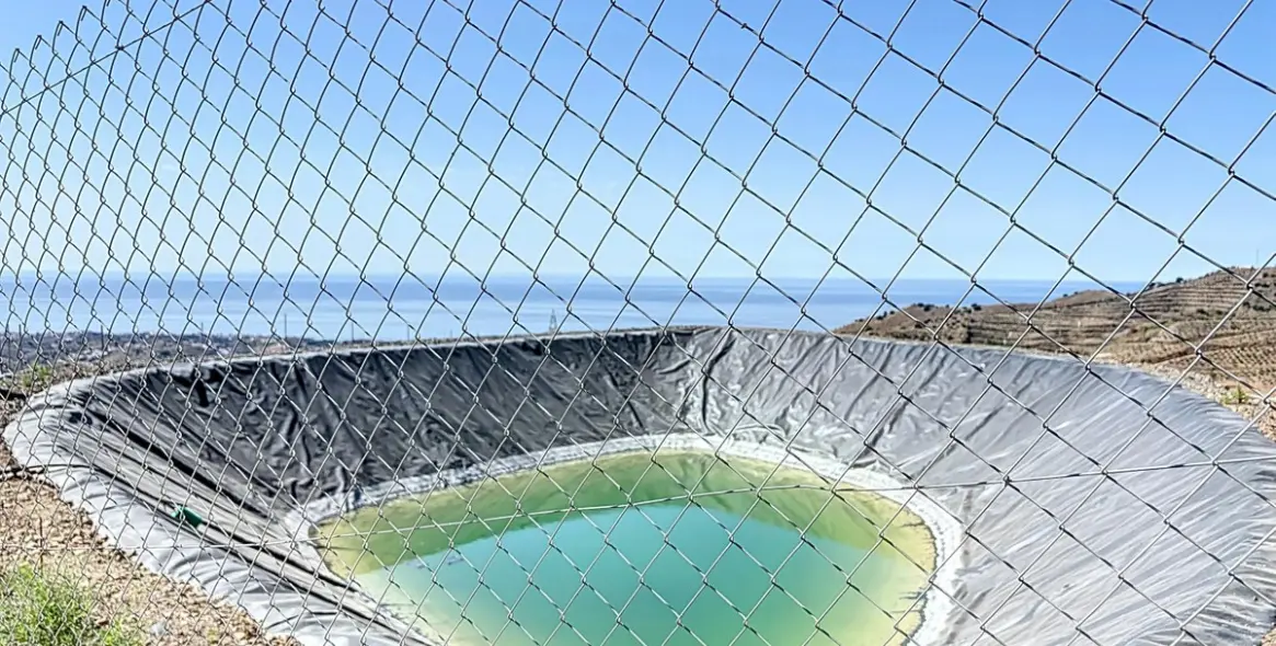 Продажа  жилого участка в Cajíz 27