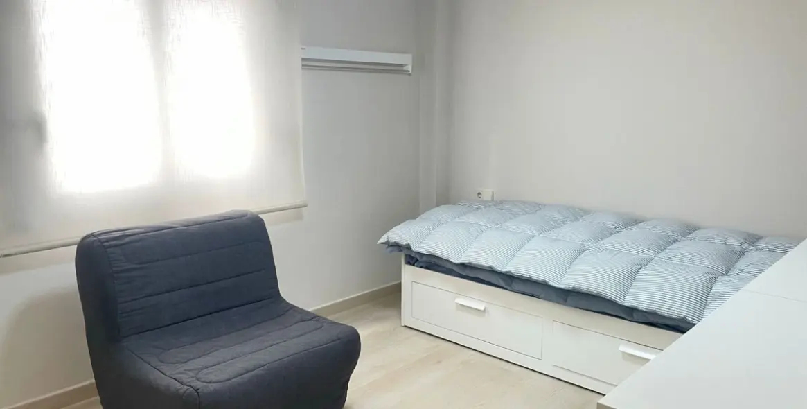 Sale of middle floor apartment in Estepona (district Estepona) 4