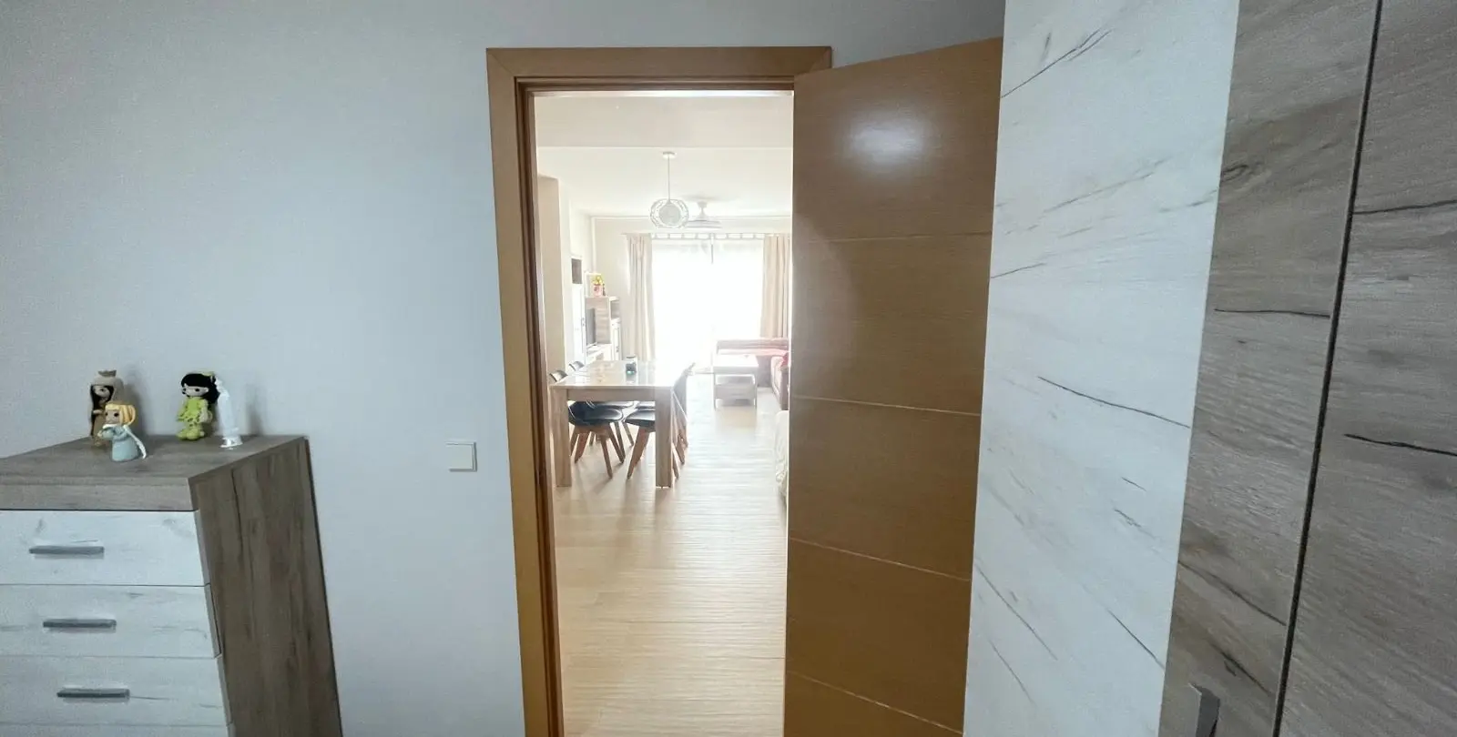 Продажа апартаментов на среднем этаже в Estepona 13