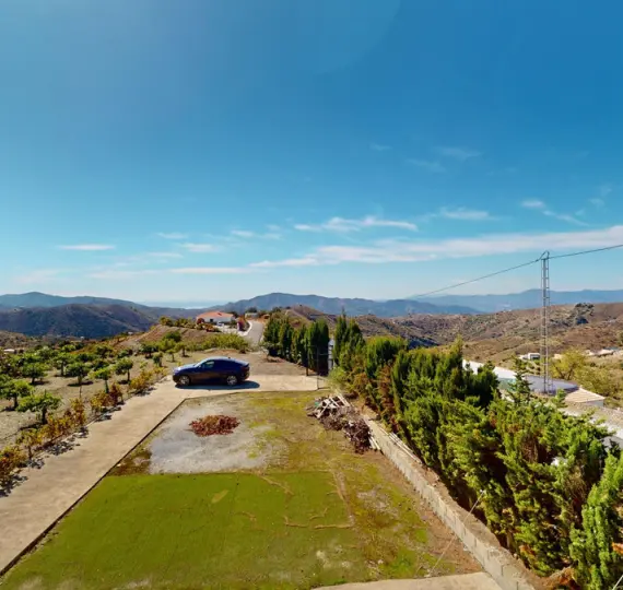 Sale of detached villa in Sedella
