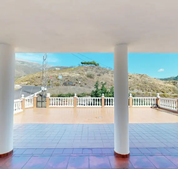 Sale of detached villa in Sedella