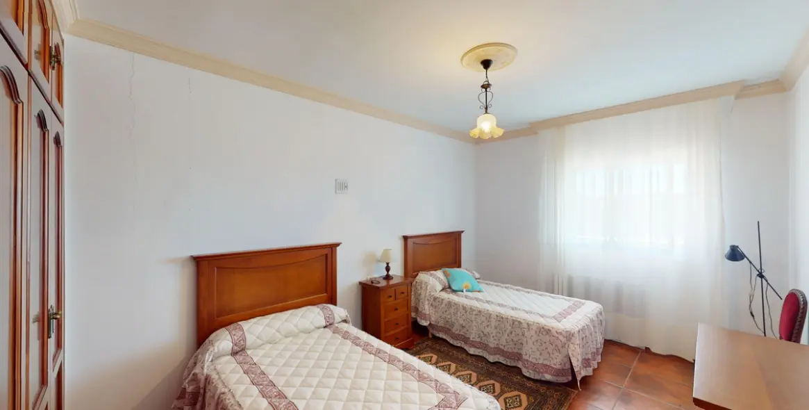 Sale of detached villa in Sedella 20