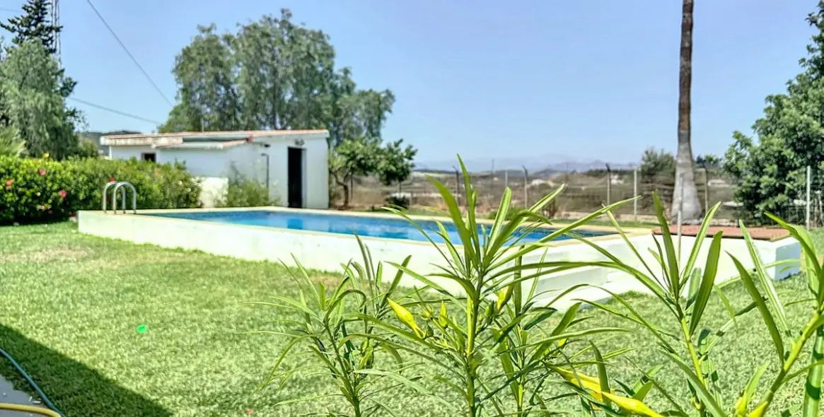 Sale of finca - cortijo in Torre del Mar 28