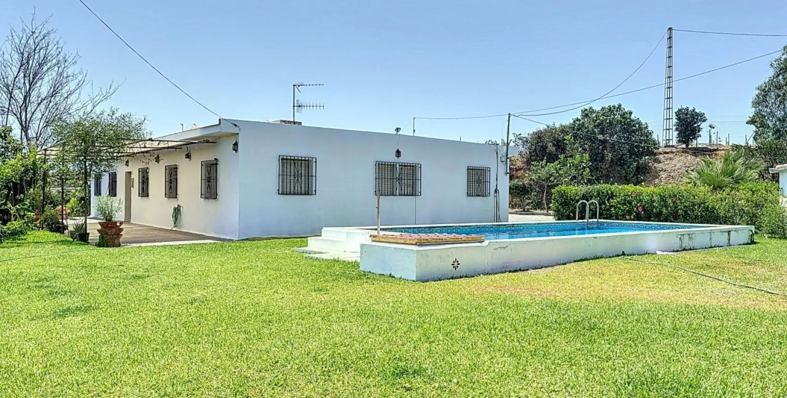 Venta de finca - cortijo en Torre del Mar 1