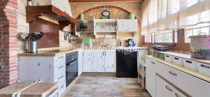 Sale of detached villa in Alhaurín de la Torre 2