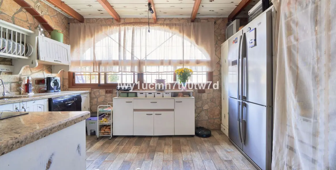 Sale of detached villa in Alhaurín de la Torre 4