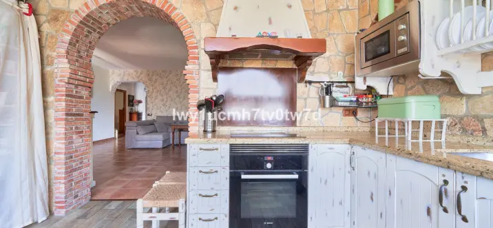 Sale of detached villa in Alhaurín de la Torre 4