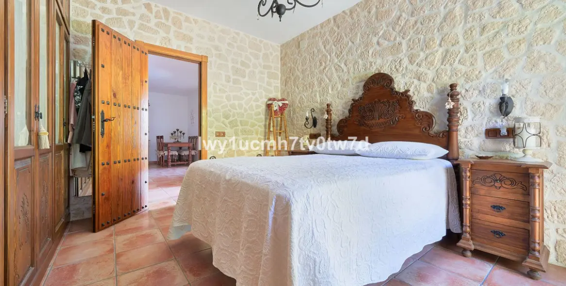 Sale of detached villa in Alhaurín de la Torre 9