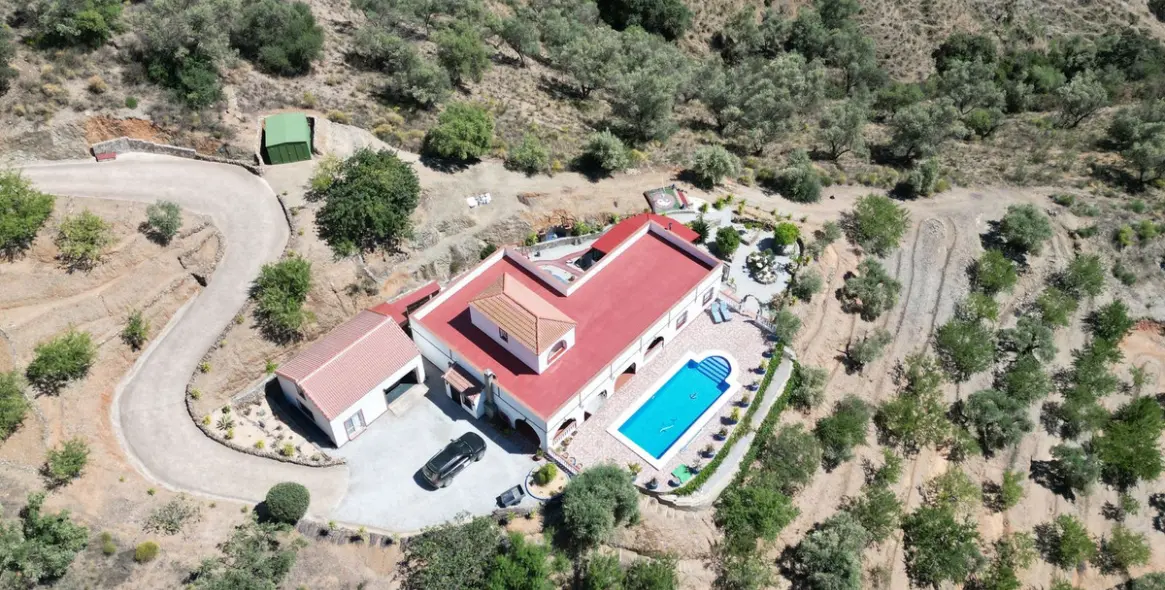 Sale of finca - cortijo in Sedella 2