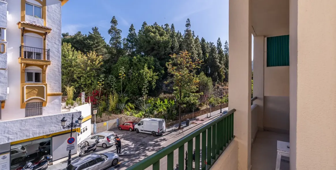 Продажа апартаментов на среднем этаже в Marbella Centro 1