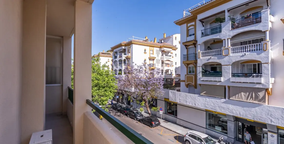 Продажа апартаментов на среднем этаже в Marbella Centro 2