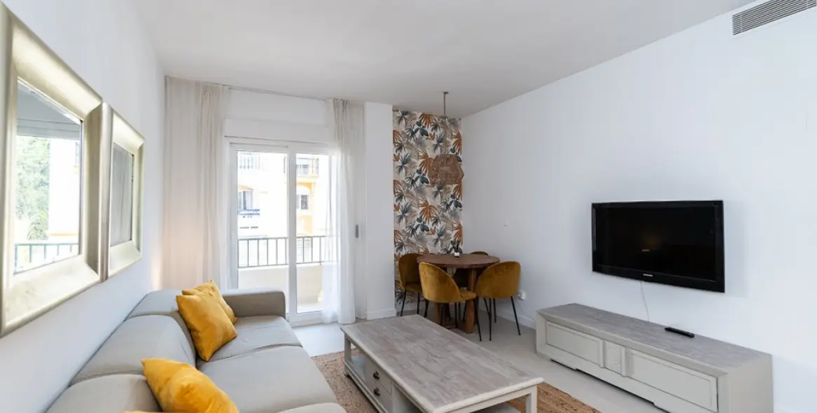 Продажа апартаментов на среднем этаже в Marbella Centro 8