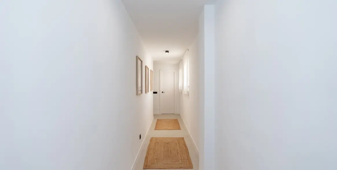 Продажа апартаментов на среднем этаже в Marbella Centro 14