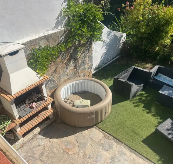 Sale of townhouse in Calahonda