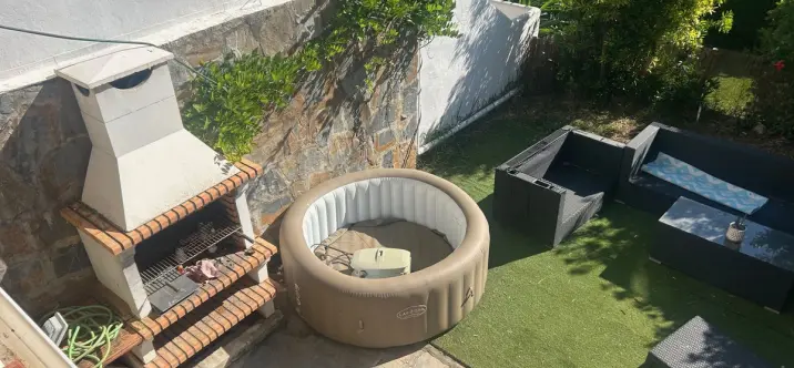 Sale of townhouse in Calahonda 1