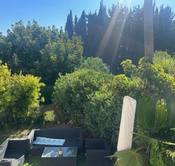 Sale of townhouse in Calahonda