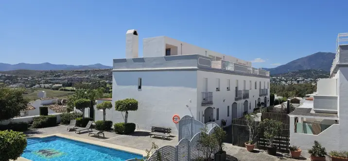 Sale of semi-detached house in Atalaya 1