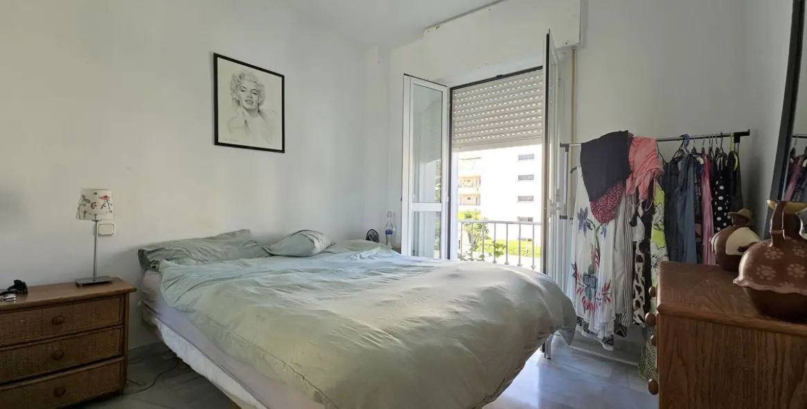 Sale of semi-detached house in Atalaya 9