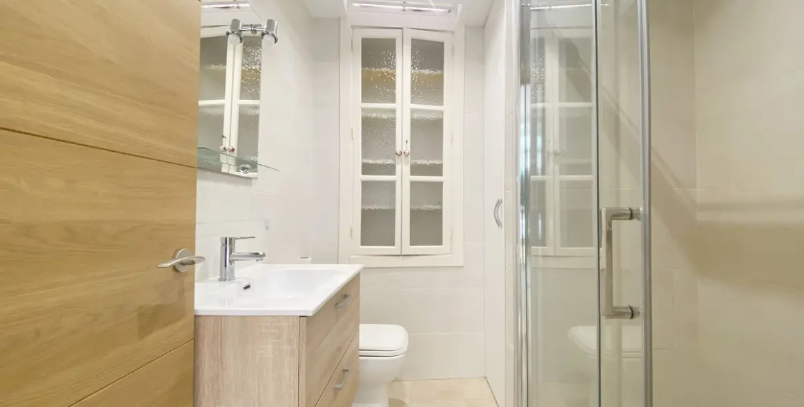 Продажа апартаментов на среднем этаже в Marbella 10