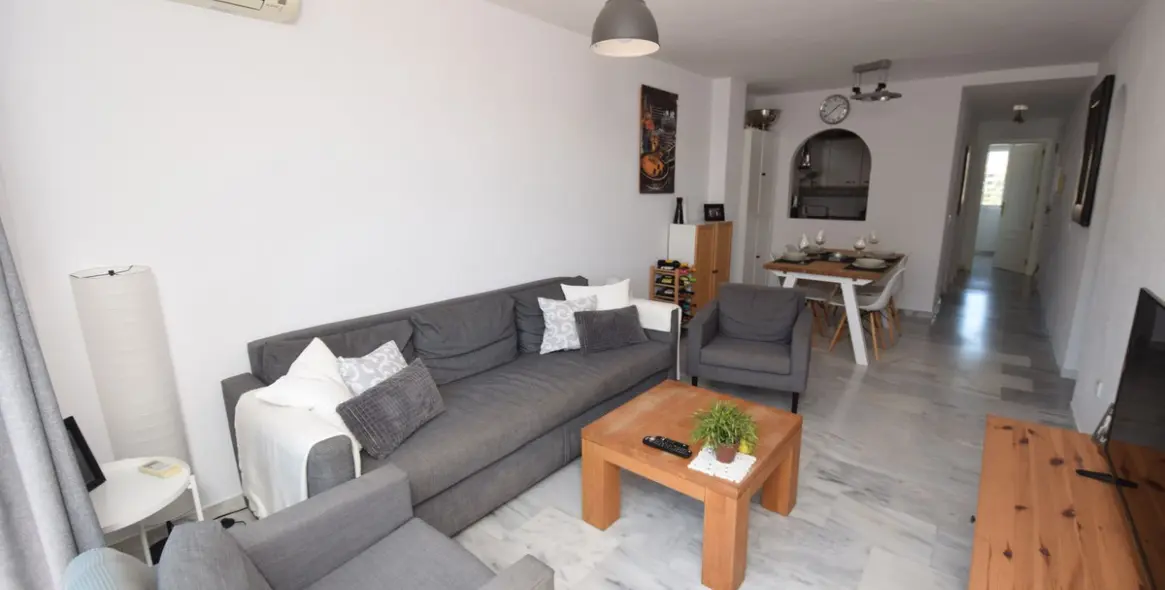 Sale of penthouse in La Cala de Mijas 2