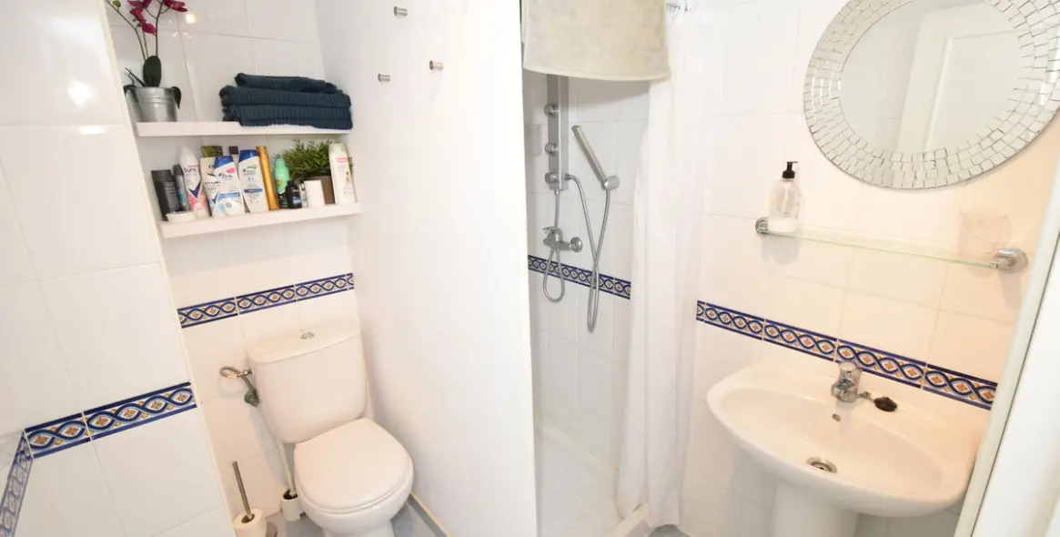 Sale of penthouse in La Cala de Mijas 24