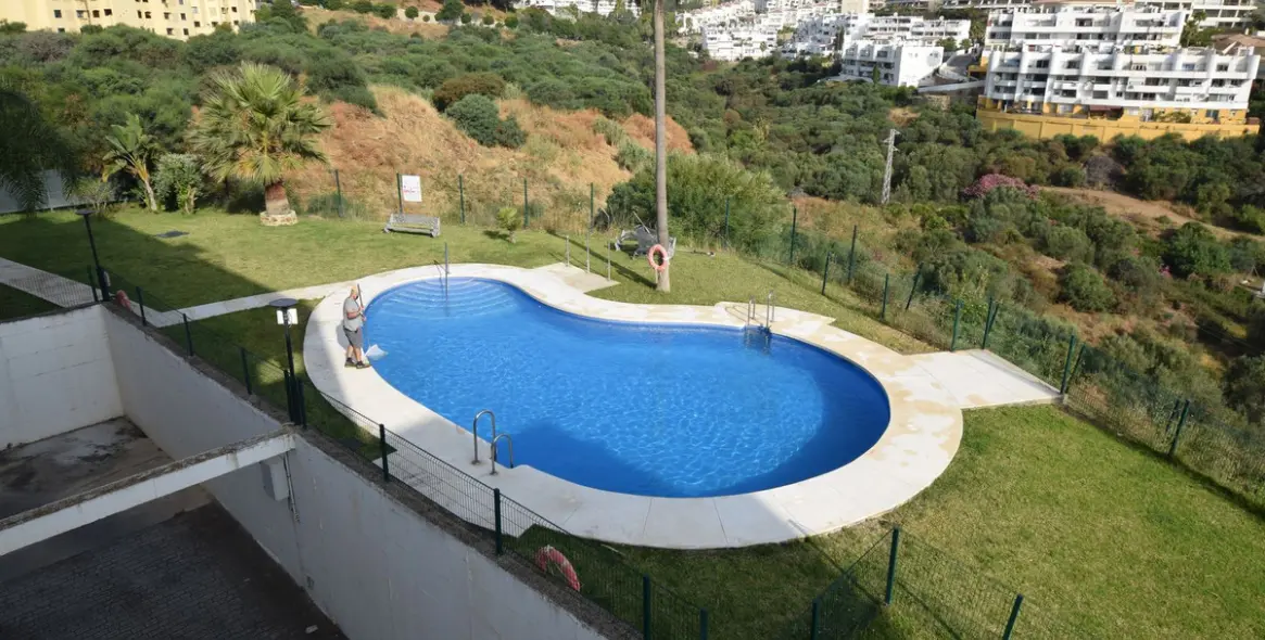 Sale of penthouse in La Cala de Mijas 27