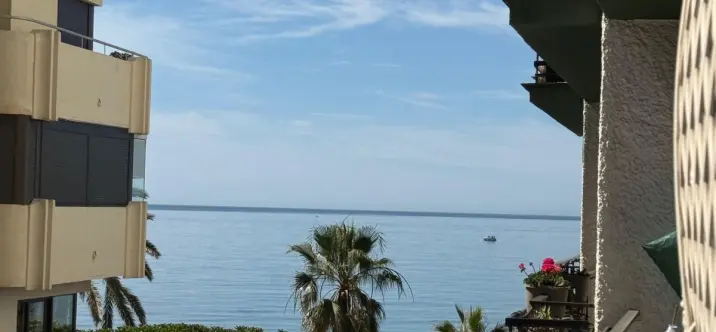 Sale of ground floor apartment in Marbella 0