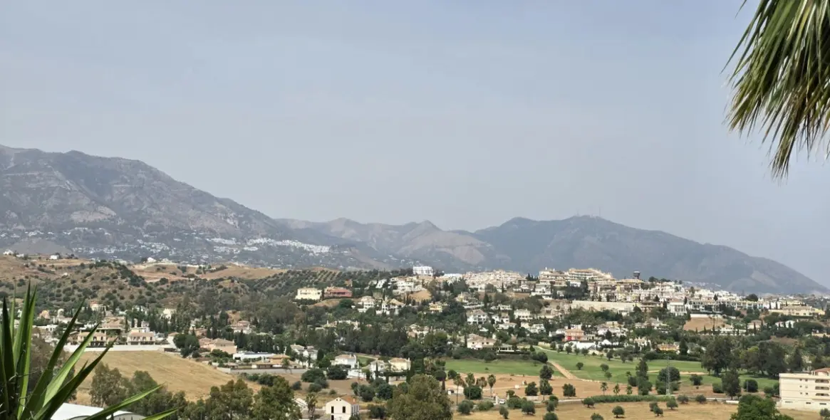 Sale of ground floor apartment in La Cala Hills 2