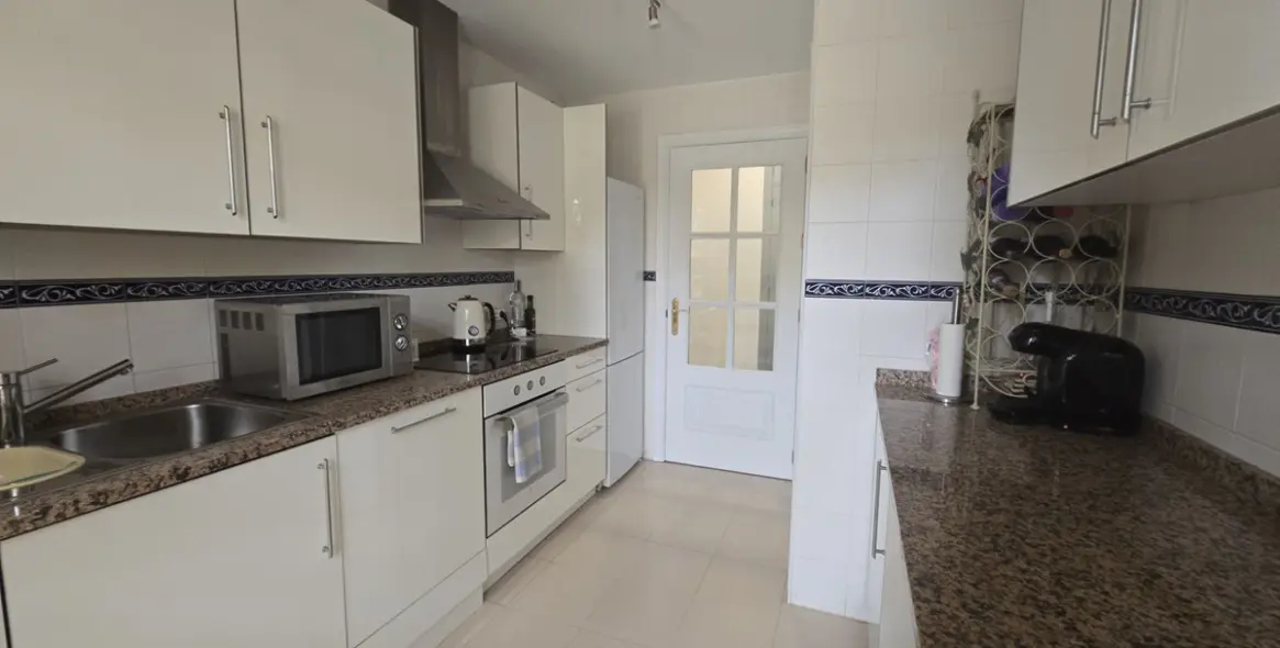 Sale of ground floor apartment in La Cala Hills 12