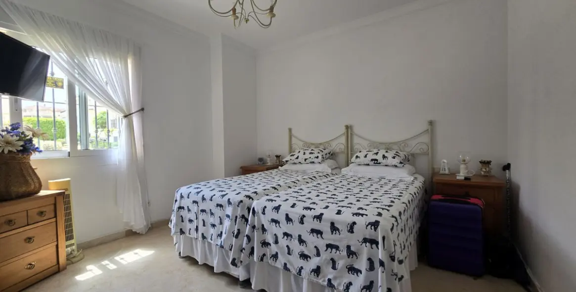 Продажа апартаментов на первом этаже в La Cala Hills 21