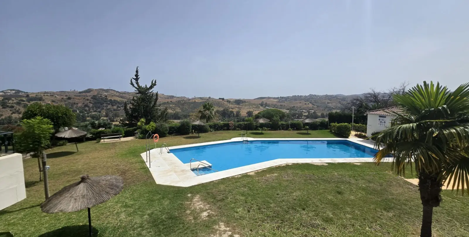 Venta de apartamento en planta baja en La Cala Hills 2