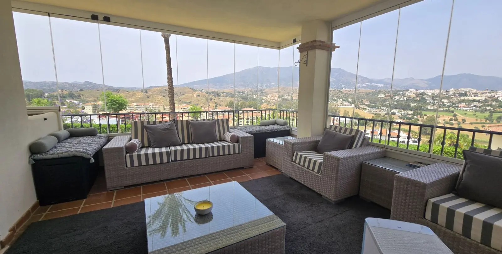 Venta de apartamento en planta baja en La Cala Hills 3